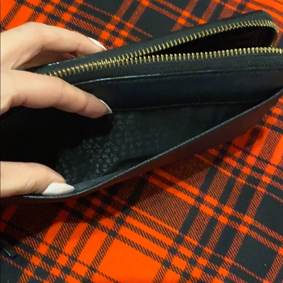 🛑SOLD🛑 Kate spade wallet - Picture 7 of 10